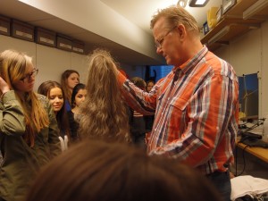 Folkteatern Guidad tur perukvisning